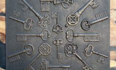 Чугунная плитка «Ключи 3»