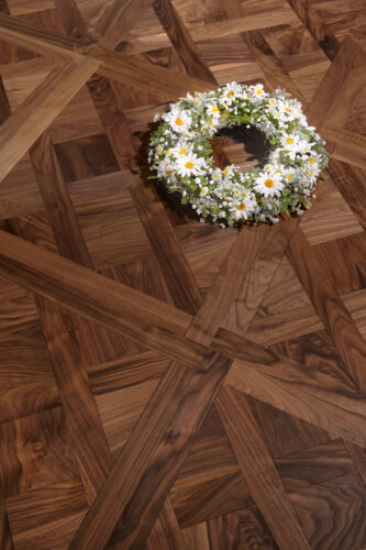 Модульный паркет COSWICK Орех Американский Натуральный (Natural) Американский орех (American Walnut collection) Масло шелковое Селект энд Бэттер Версаль 1343-1201-30