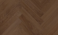 Паркет елка COSWICK Английская елка (90°) Дуб Корица (Cinnamon) Таинственный лес (Dark Wood collection) Масло шелковое ультраматовое Селект энд Бэттер Венгерская елка 1122-1865-10