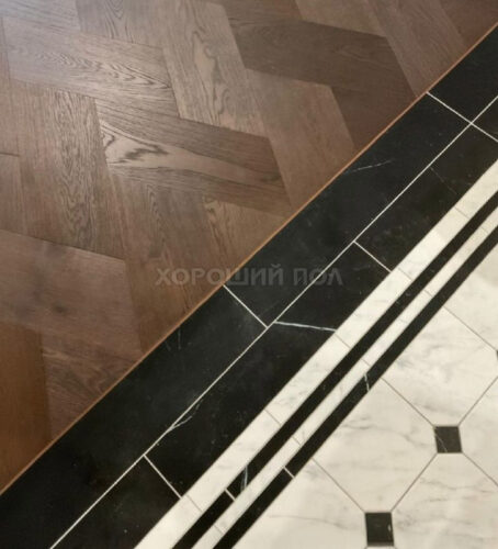 Паркет елка COSWICK Французская елка (60°) Дуб Орех рустикальный (Chestnut Rustic) Таинственный лес (Dark Wood collection) Масло шелковое Таверн Итальянская елка 1192-4204-20