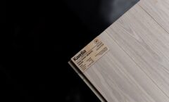 Паркетная доска, ЯСЕНЬ БЕЛАЯ ОРХИДЕЯ МАТОВЫЙ ЛАК Карелия (Karelia) — Россия 1313-167